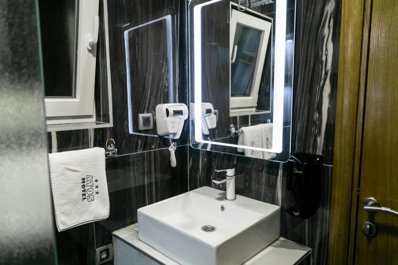 Motel Atos Bungalovi Nova Topola Bagian luar foto