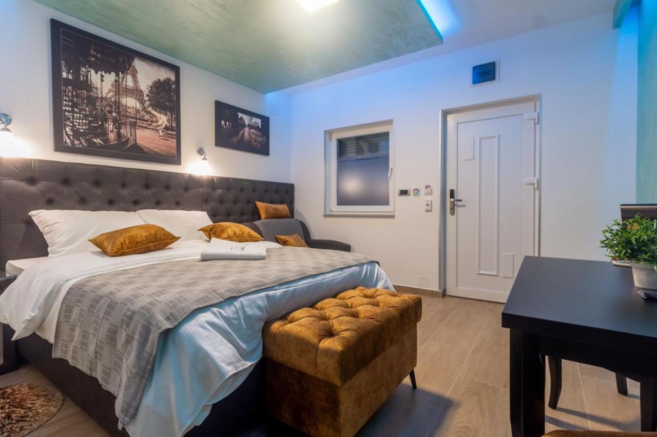 Motel Atos Bungalovi Nova Topola Bagian luar foto